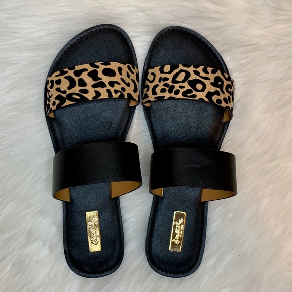 Black Leopard Sandals - Picture 2 of 3